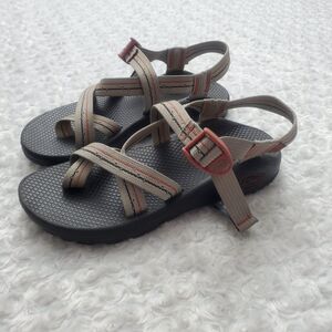 Chaco Z Cloud 2 Womens Size 8 Hiking Sandals Strappy Toe Loop JCH107976 Tan